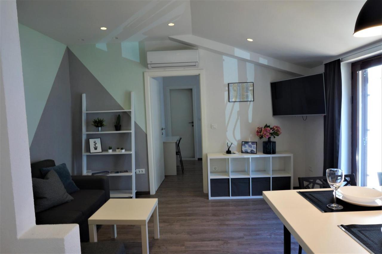 Apartment Cosy & Sweet Makarska Exterior photo